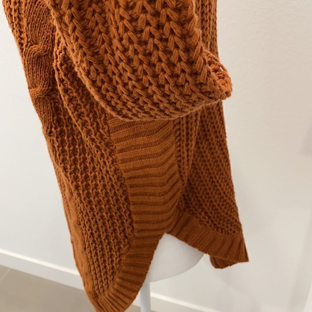 Express Top. - Picture 2 of 6